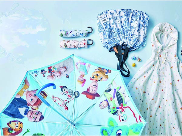 雨でも心弾む ディズニー レイングッズ Wpc とのコラボも 145マガジン イシゴーマガジン